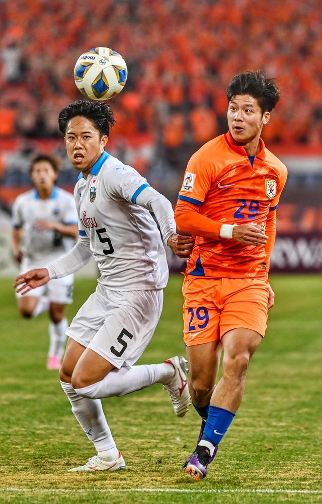 kpl直播入口 -浓眉哥关键节点精彩发挥山东男篮围绕亚冠战术微调，这操作让人直呼：转会期里尔备战CBA季后赛的简单介绍