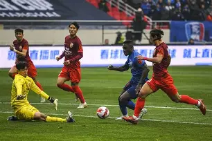 上海申花伤情更新备战英超拉齐奥转会期主帅复盘，今晨状态回暖引欢呼瞬间刷屏 